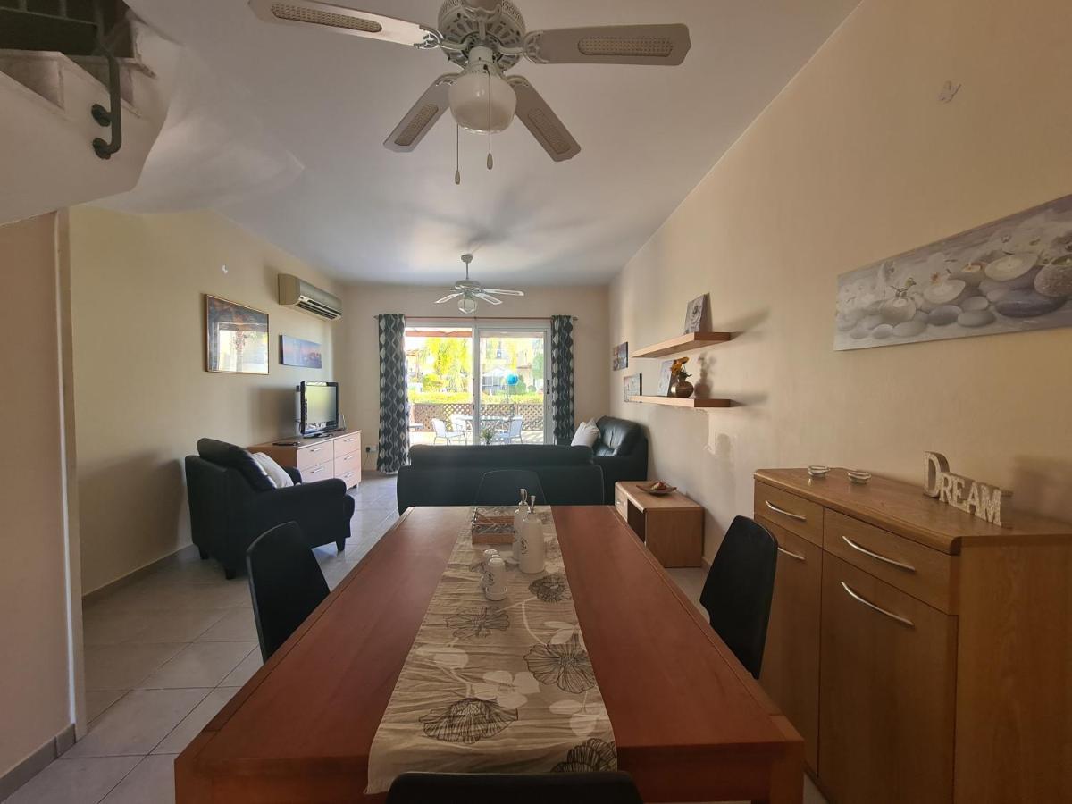 Serena Townhouse Пейя Экстерьер фото