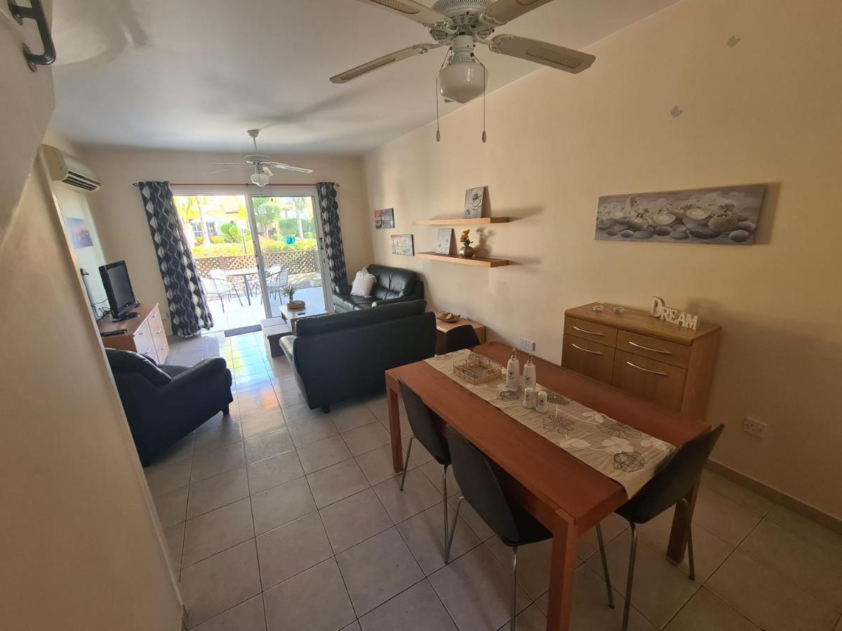 Serena Townhouse Пейя Экстерьер фото